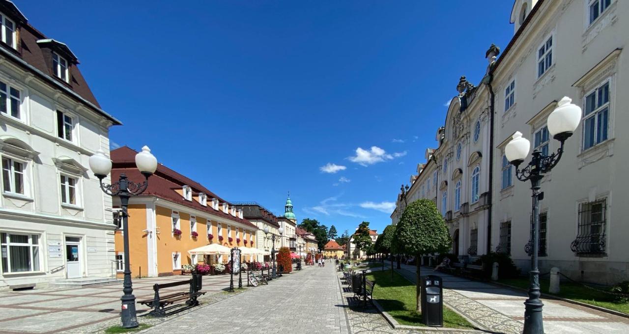 Apartamenty Kora Cieplice Jelenia Góra Esterno foto